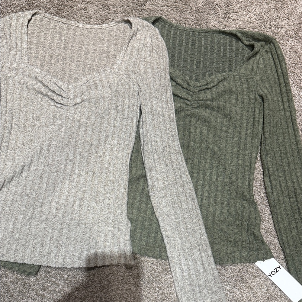 VOZ Women's Ribbed Knit Tops - Gray and Green